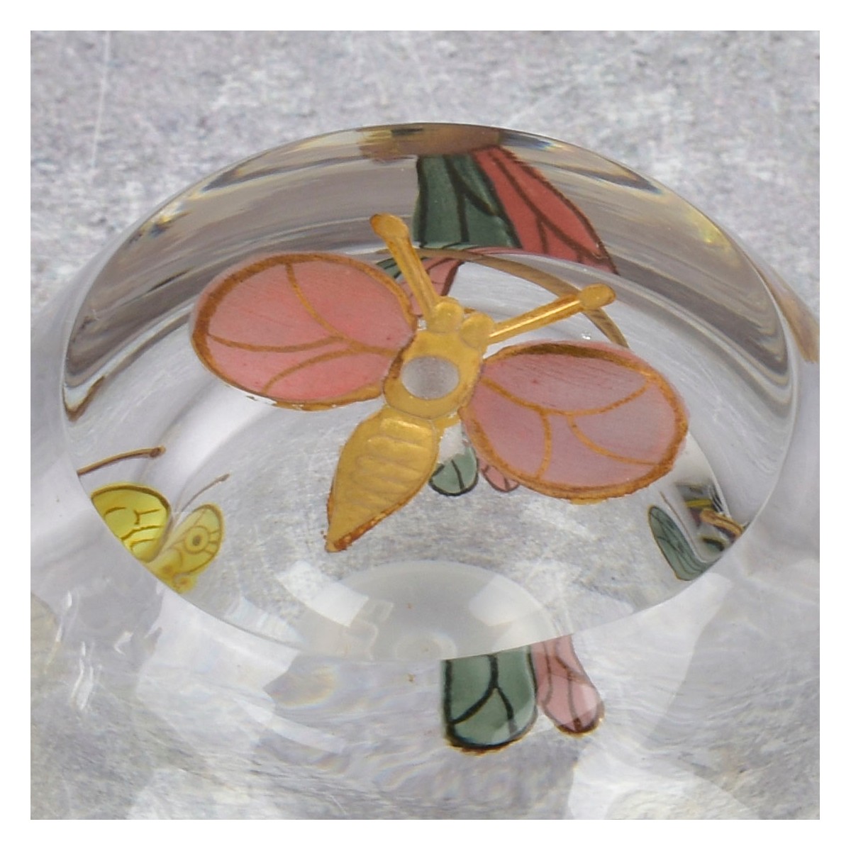 Assorted Tableware Items