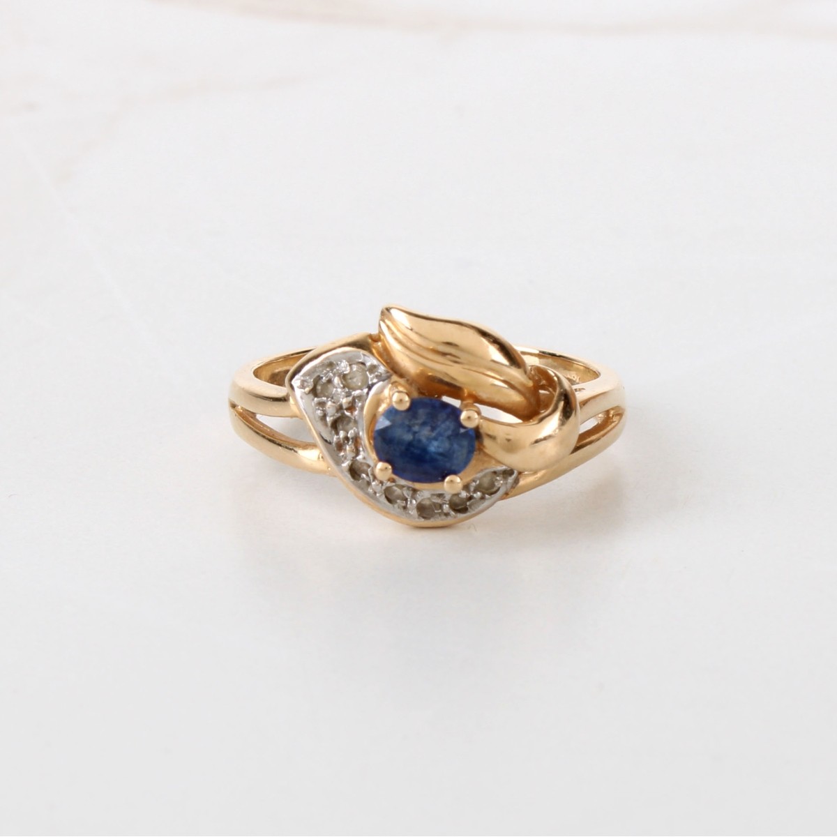 Sapphire, Diamond and 14K Ring