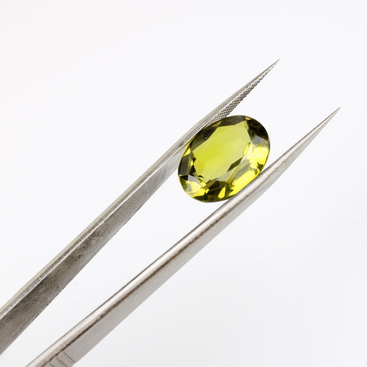 98.9CT TW Peridots