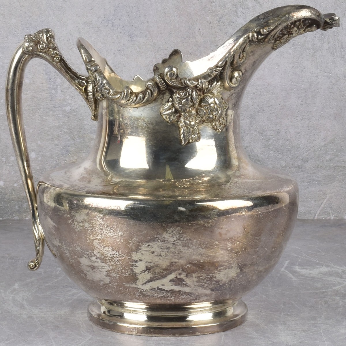 Large Lot of Miscellaneous Silver Plated Pieces