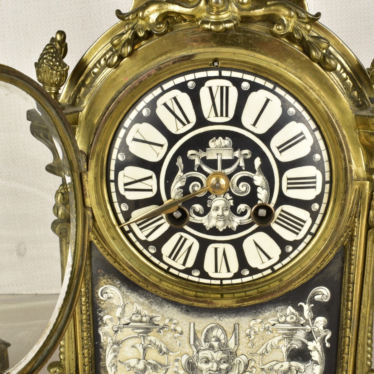 Baroque Style Garniture Set