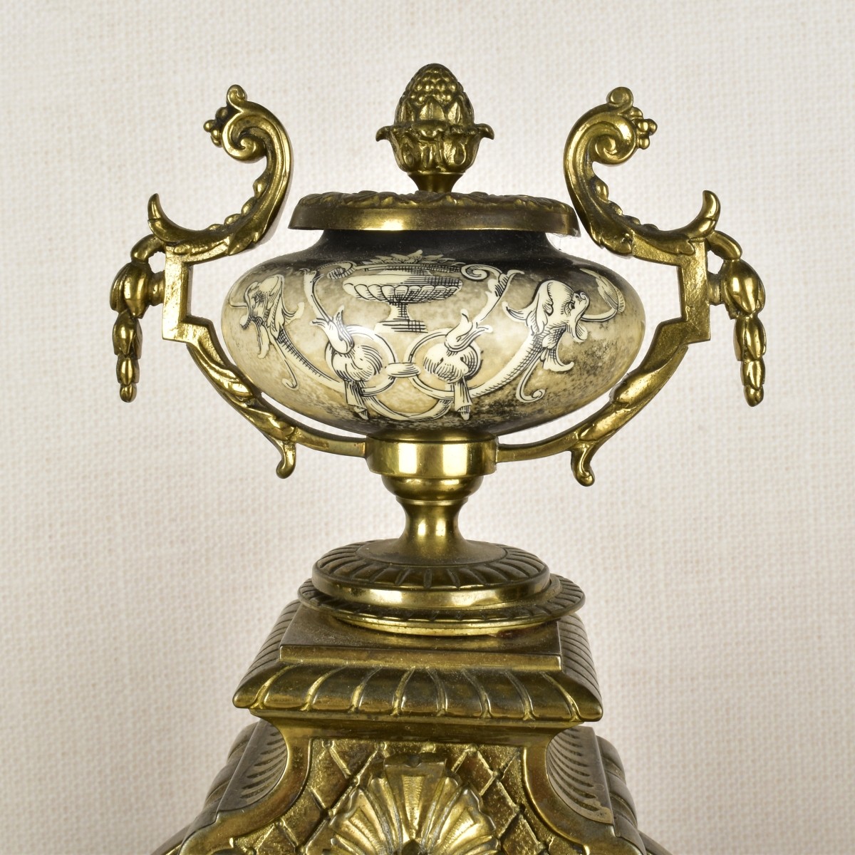 Baroque Style Garniture Set