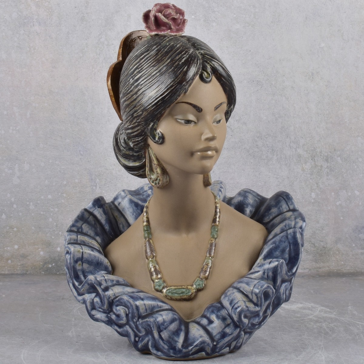 Vintage Lladro "Lola Rose" Sculpture