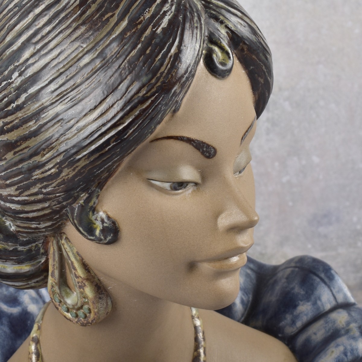 Vintage Lladro "Lola Rose" Sculpture