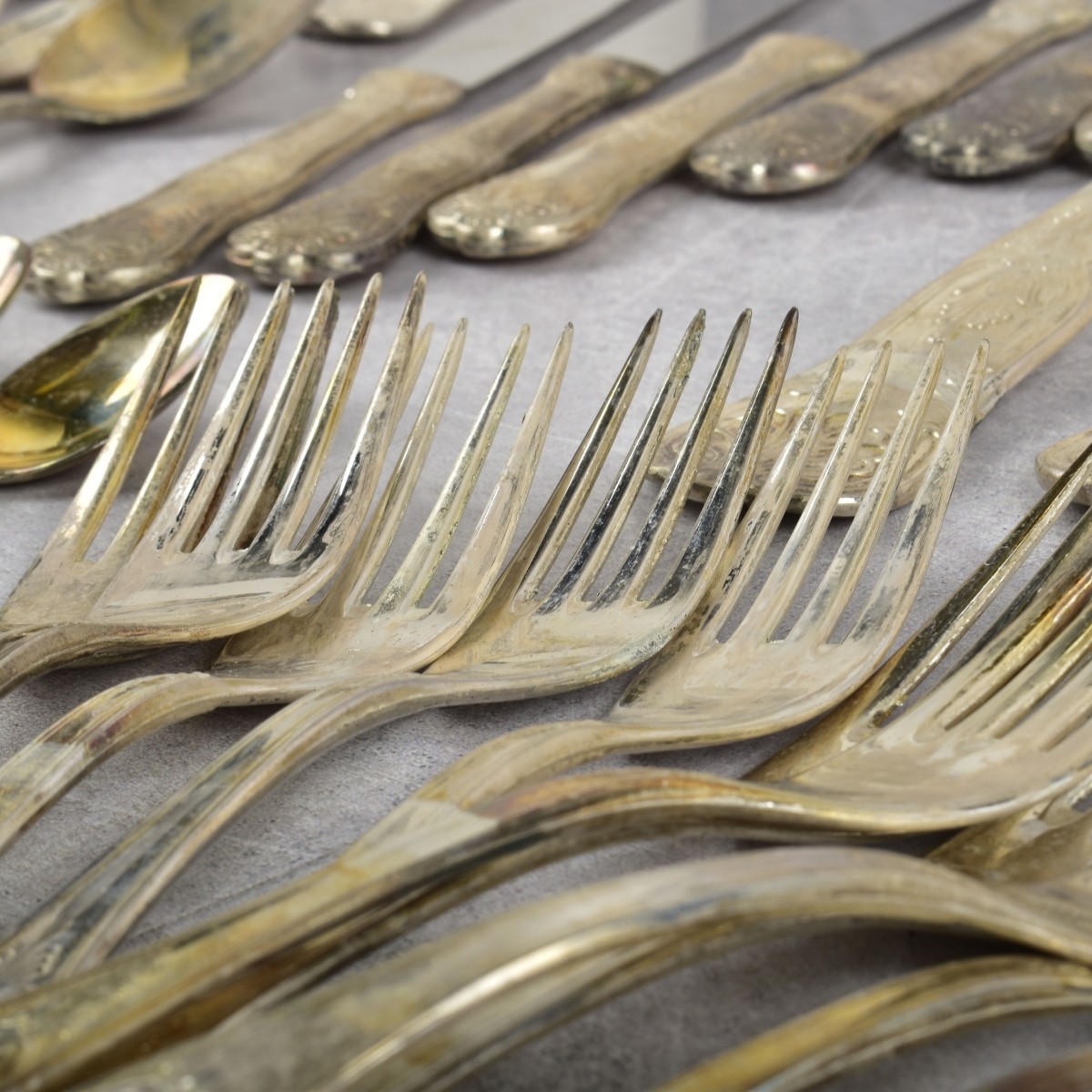Italian ARG 800 Silverplate Flatware