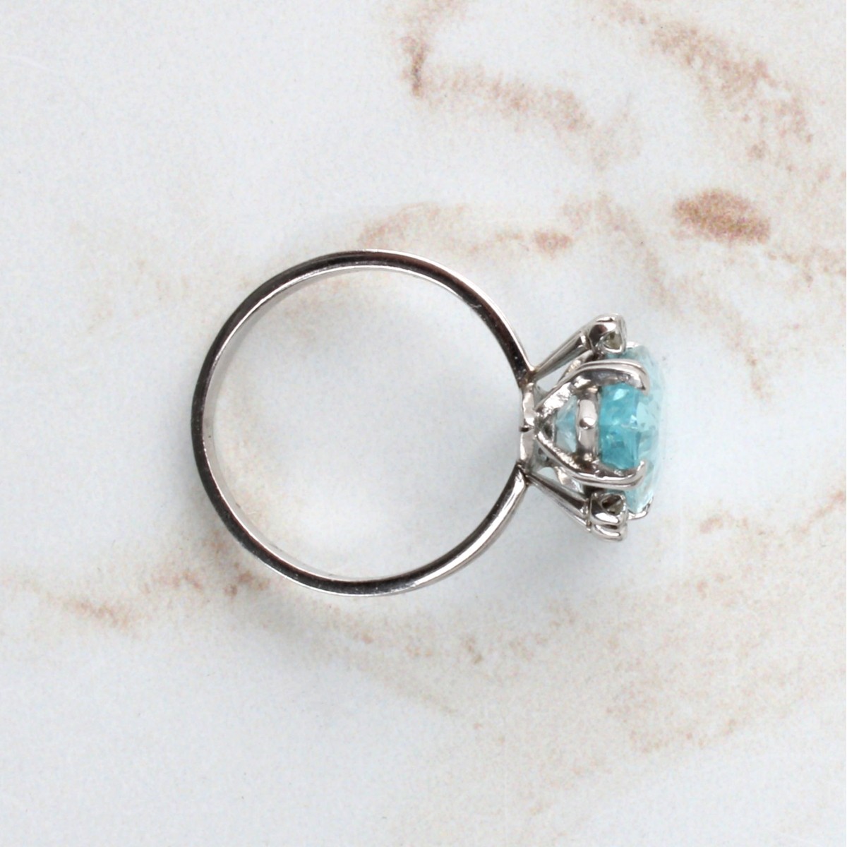 Aquamarine, Diamond and 18K Ring