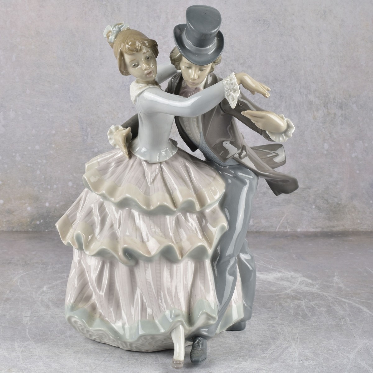 Lladro Spain "Shall We Dance" Figurine