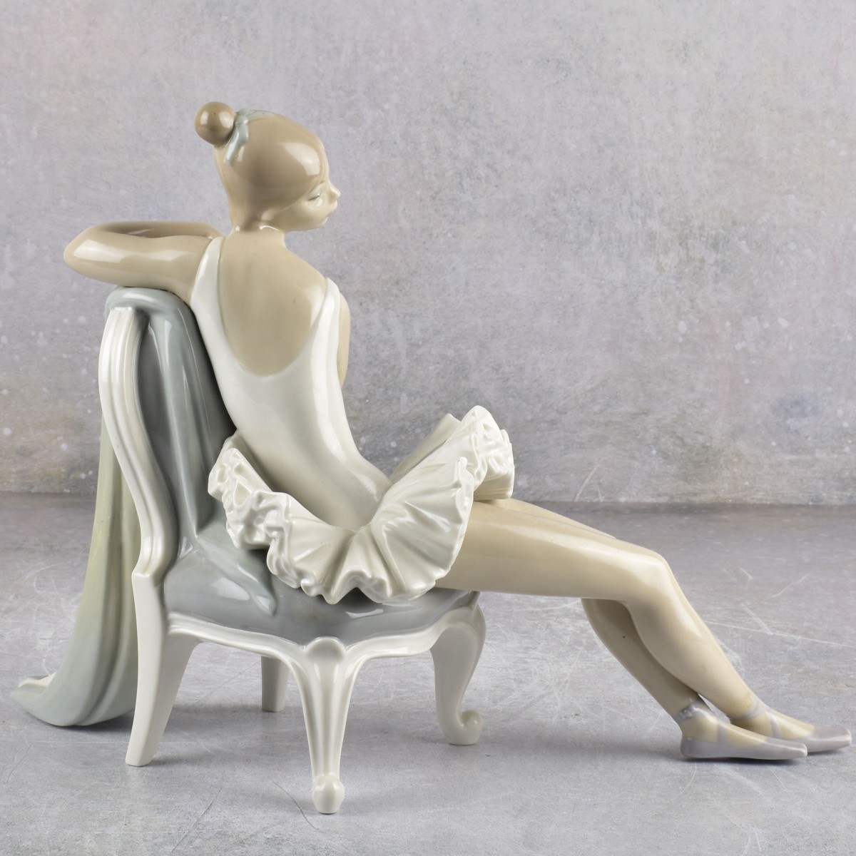 Lladro Spain "Classic Dance" Figurine