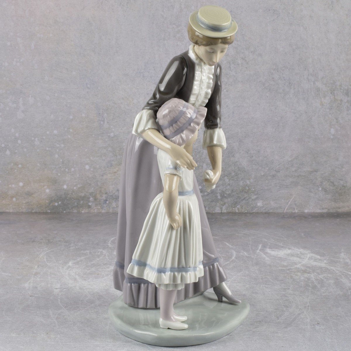 Lladro Spain "Solace" Figurine