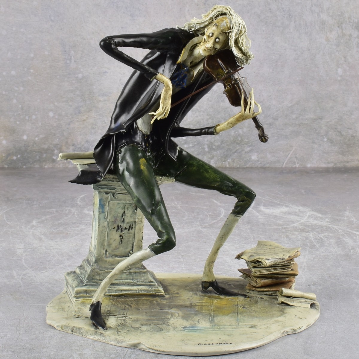 Lo Scricciolo Italy Ceramic Sculpture
