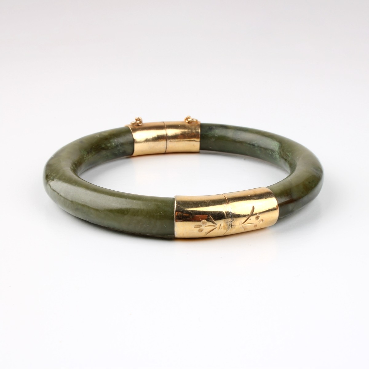 Chinese Jade Bangle Bracelet