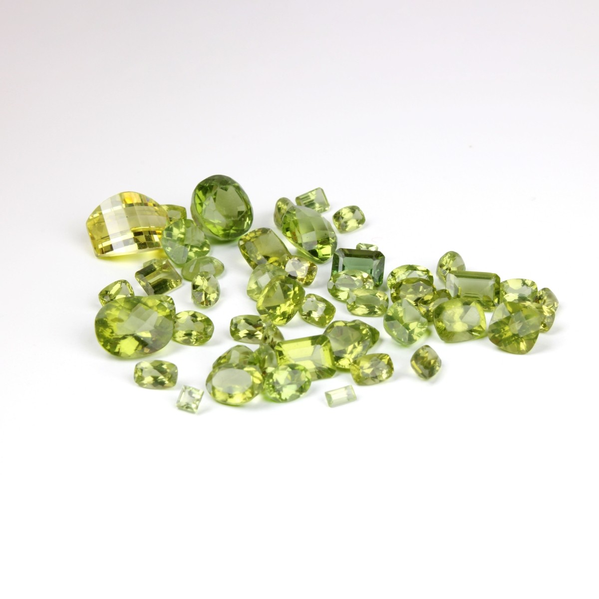 65.4CT TW Peridots