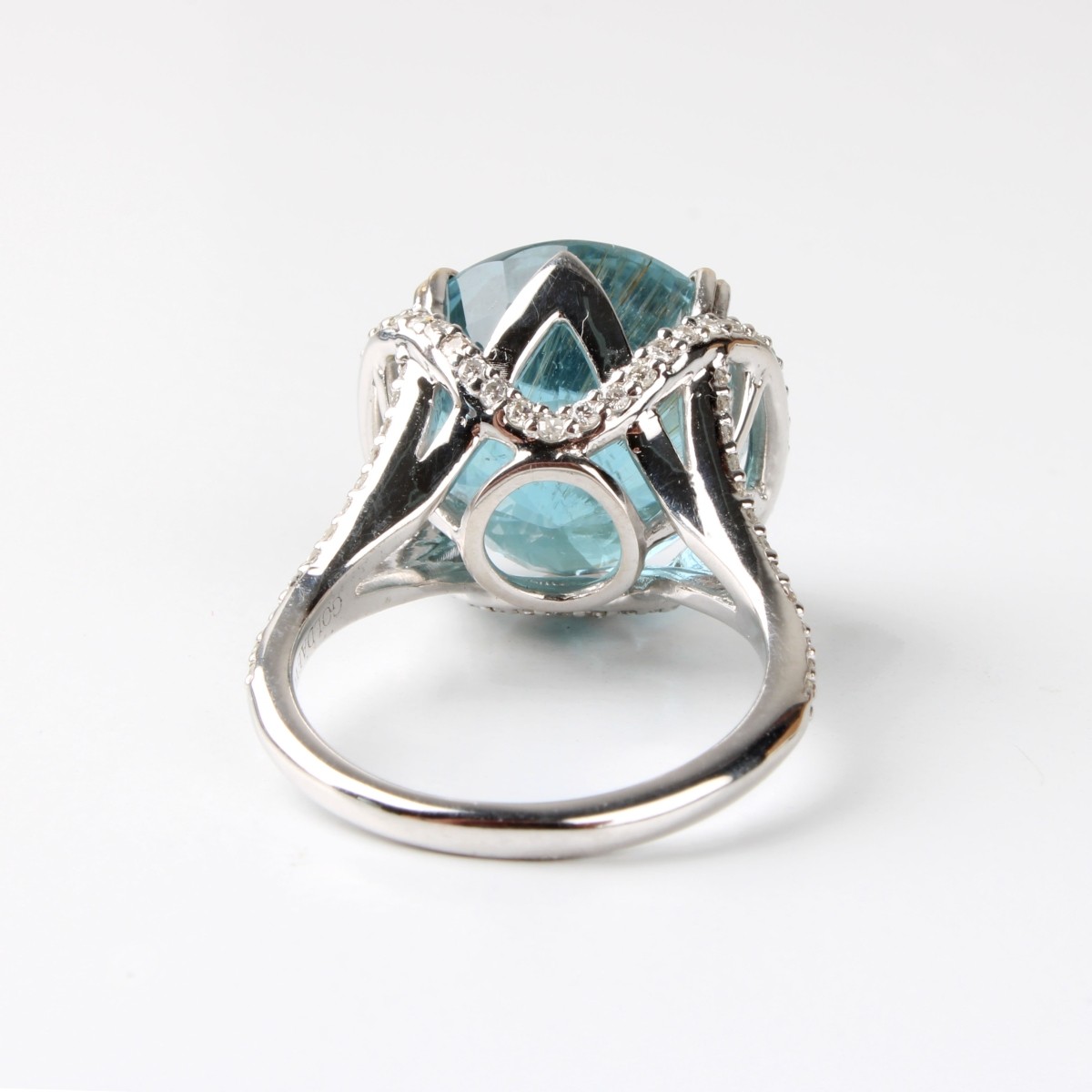 GIA Paraiba, Diamond and 18K Ring