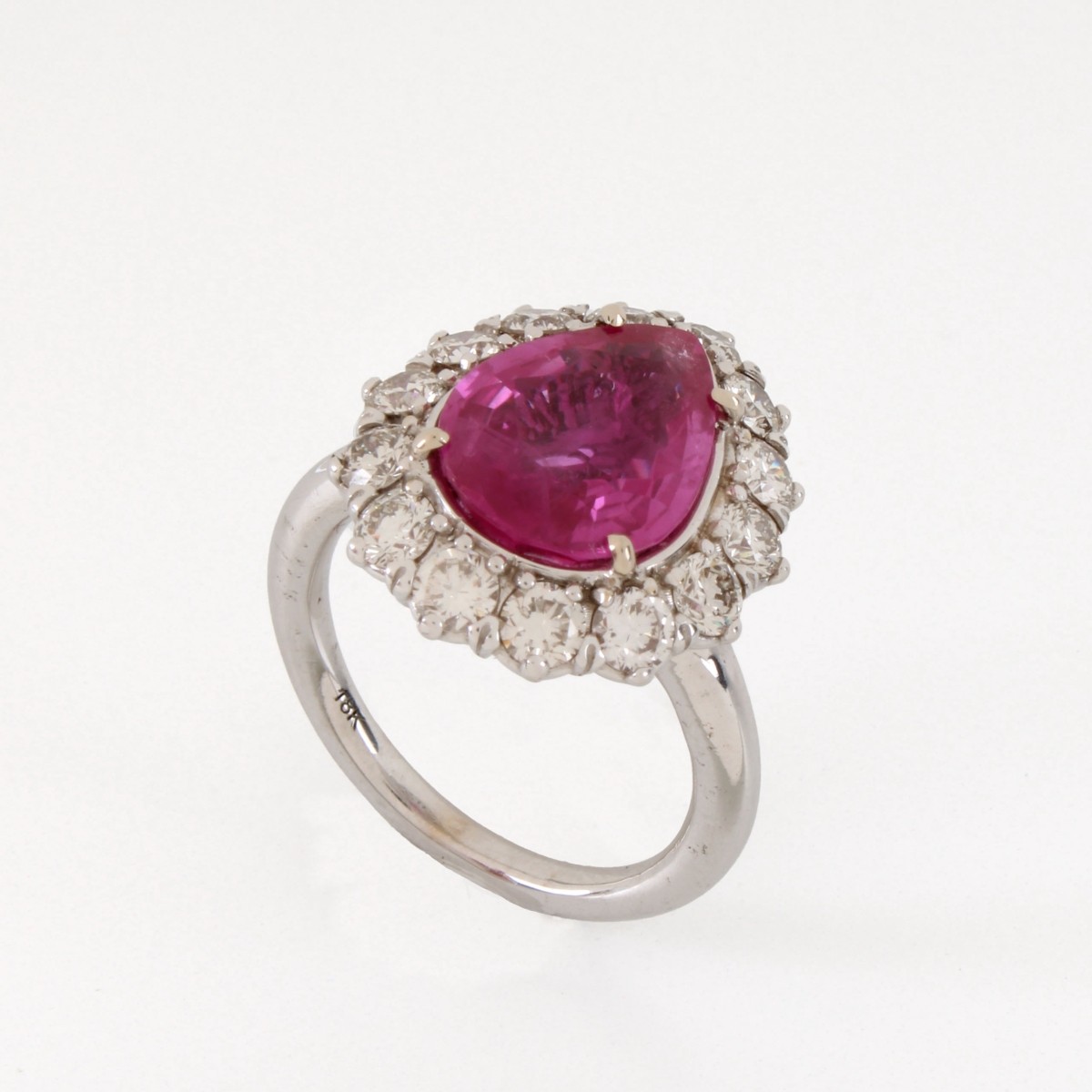 Lotus Gemology Ruby. Diamond and 18K Ring
