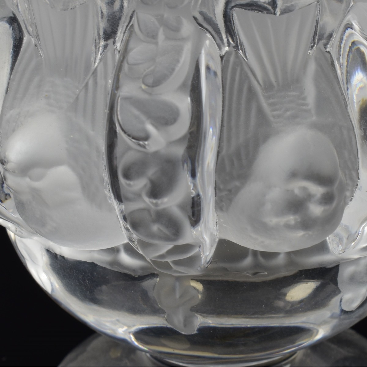 Lalique France Crystal "Dampierre" Vase