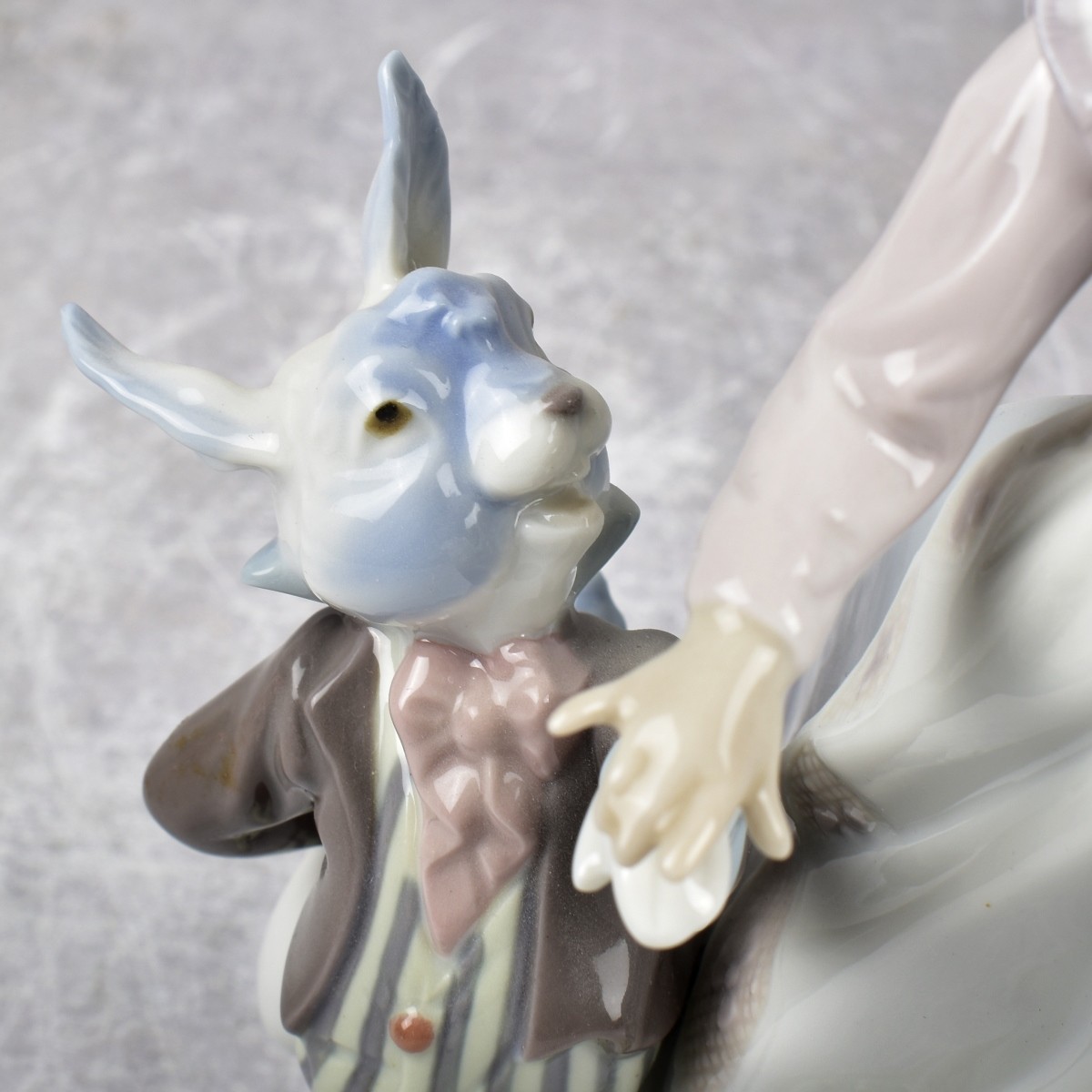 Lladro Spain "Alice in Wonderland"