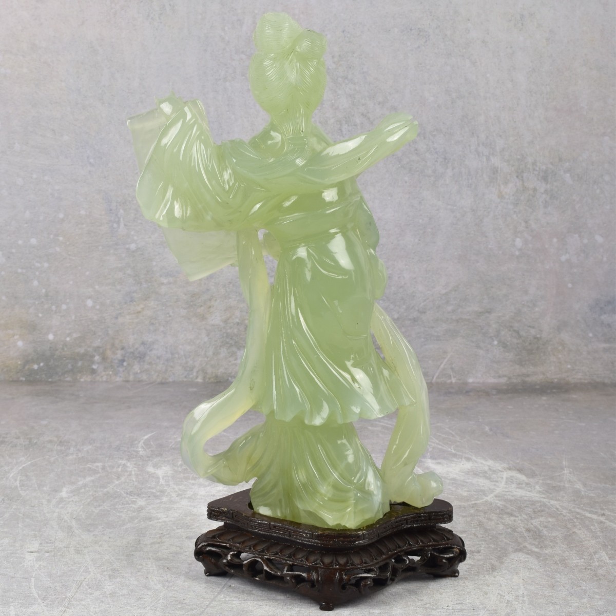 Carved Serpentine Sculpture of a Guanyin
