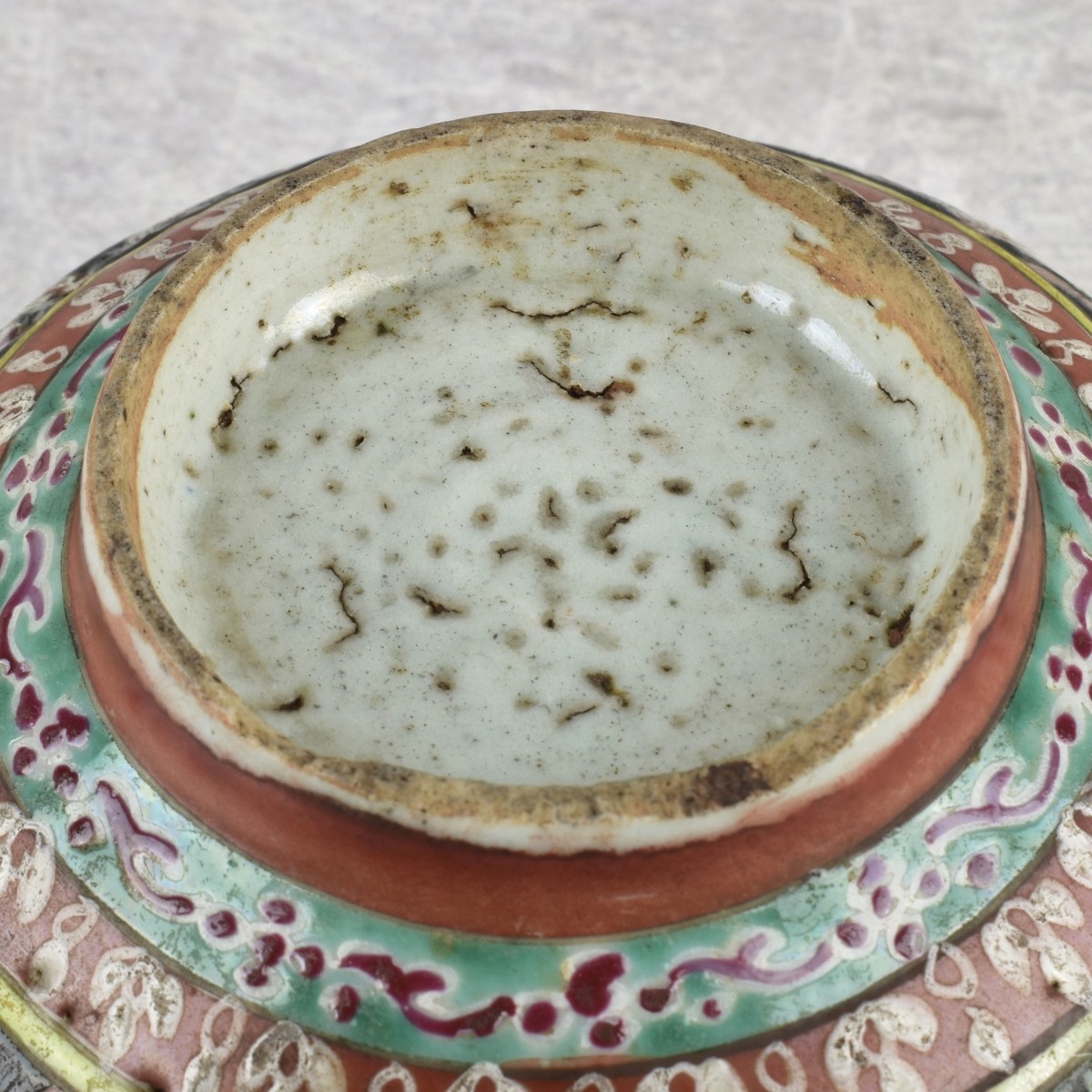 Chinese Bencharong Porcelain Bowl