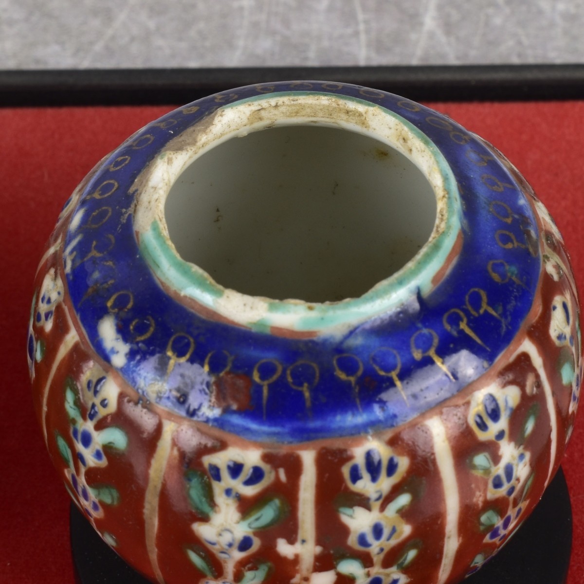 18th/19th Century Thai Bencharong Jars
