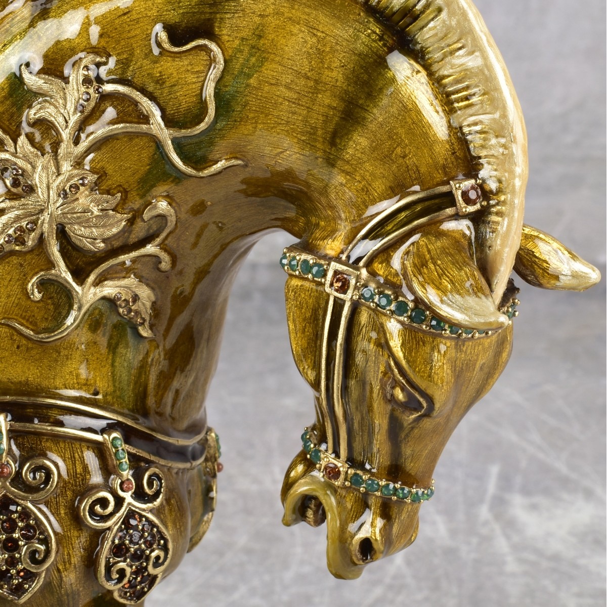 Jay Strongwater Dynasty Horse Figurine