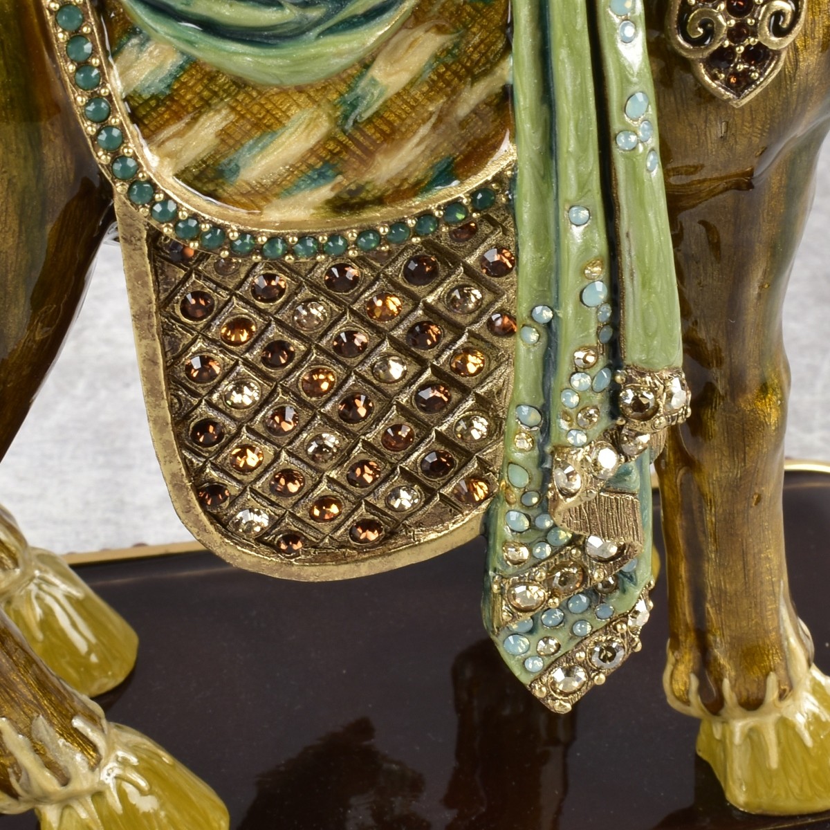Jay Strongwater Dynasty Horse Figurine