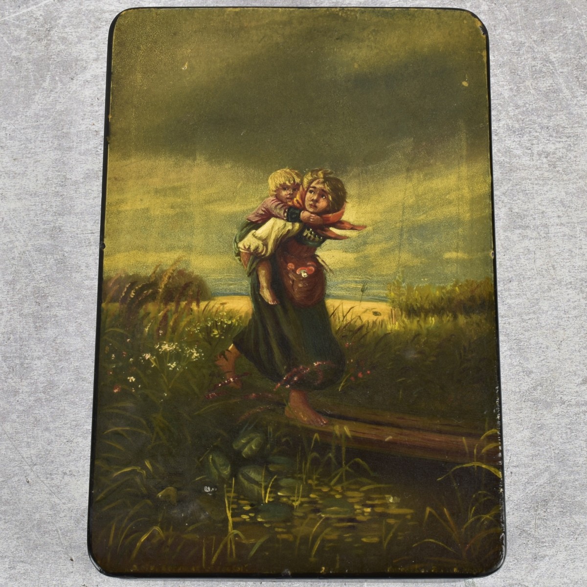 Vintage Russian Paper Mache Box