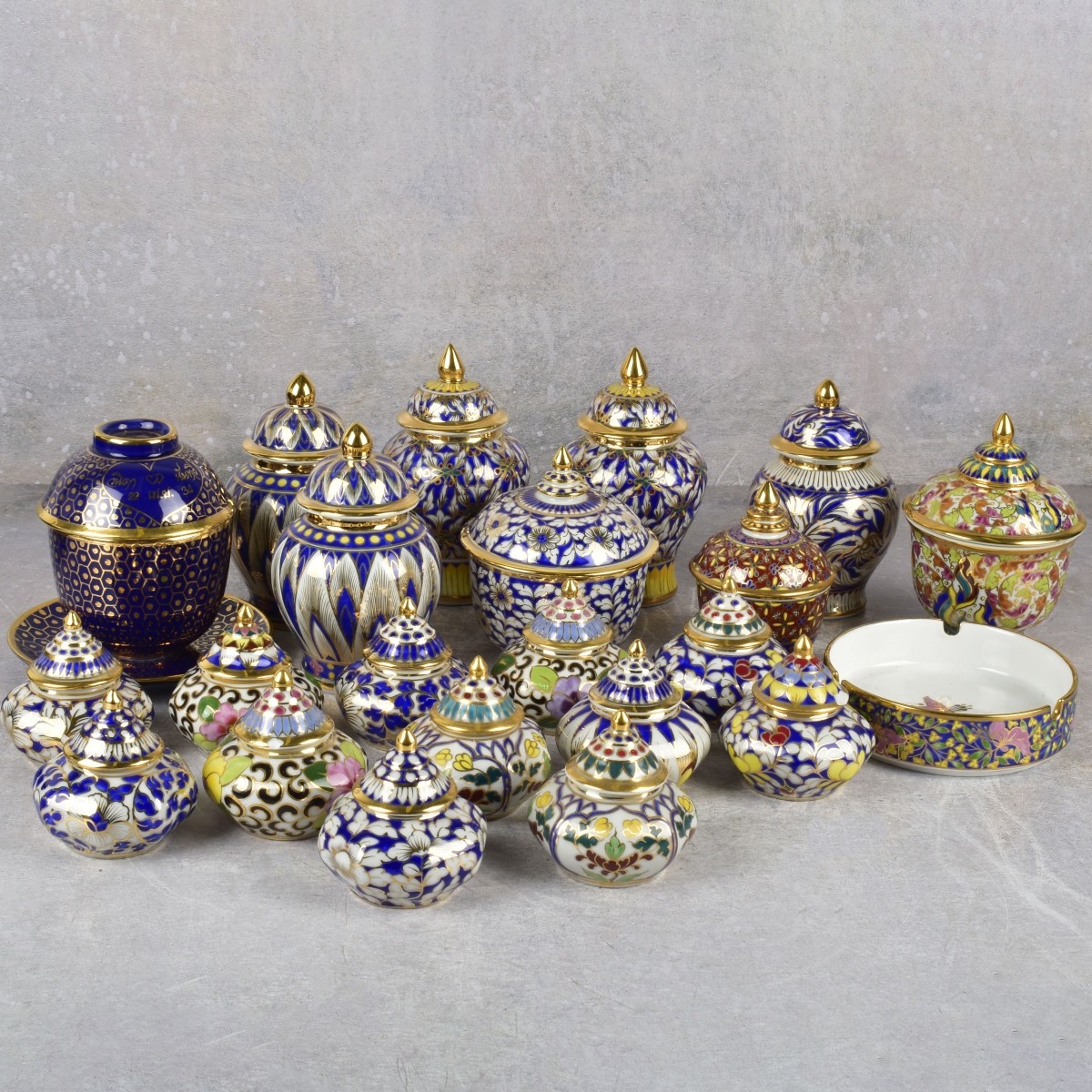 Thailand Porcelain Pieces