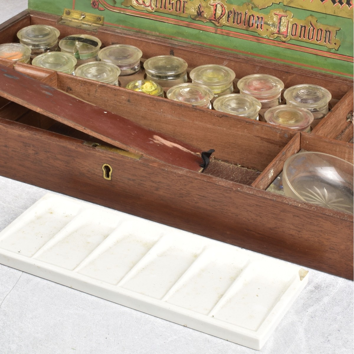Winsor & Newton Mahogany Artist Box