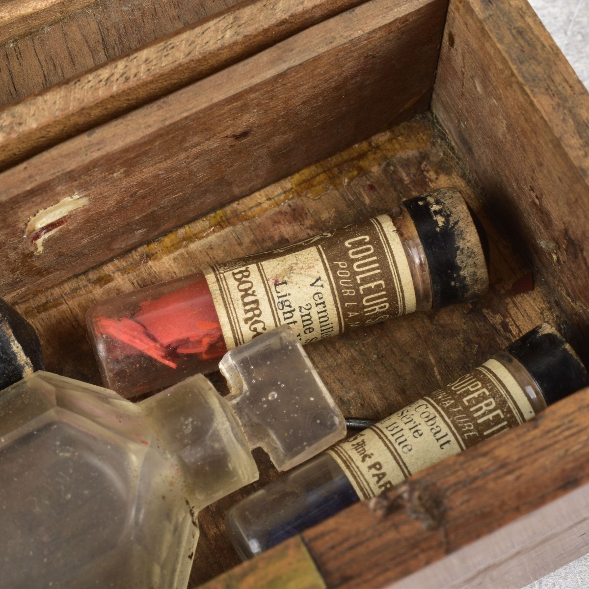 Antique Artist Box with Easel