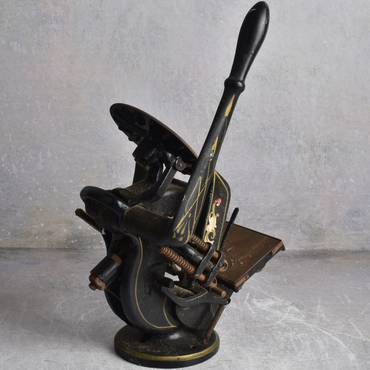 Antique Cast Iron Small Scale Letterpress