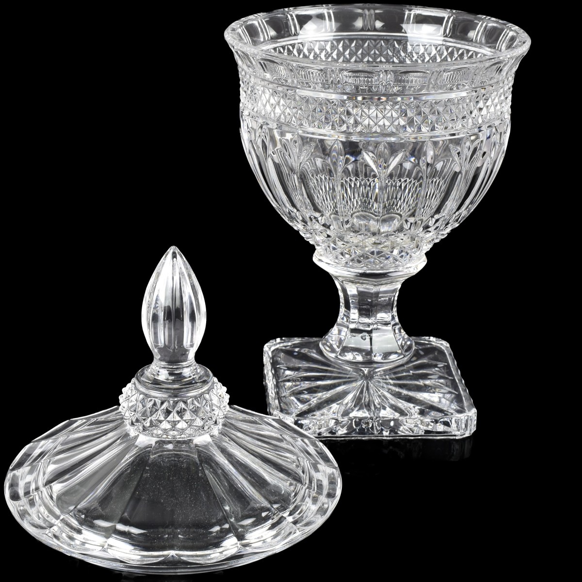 Vintage "Shannon" by Godinger Brandon Crystal Urn