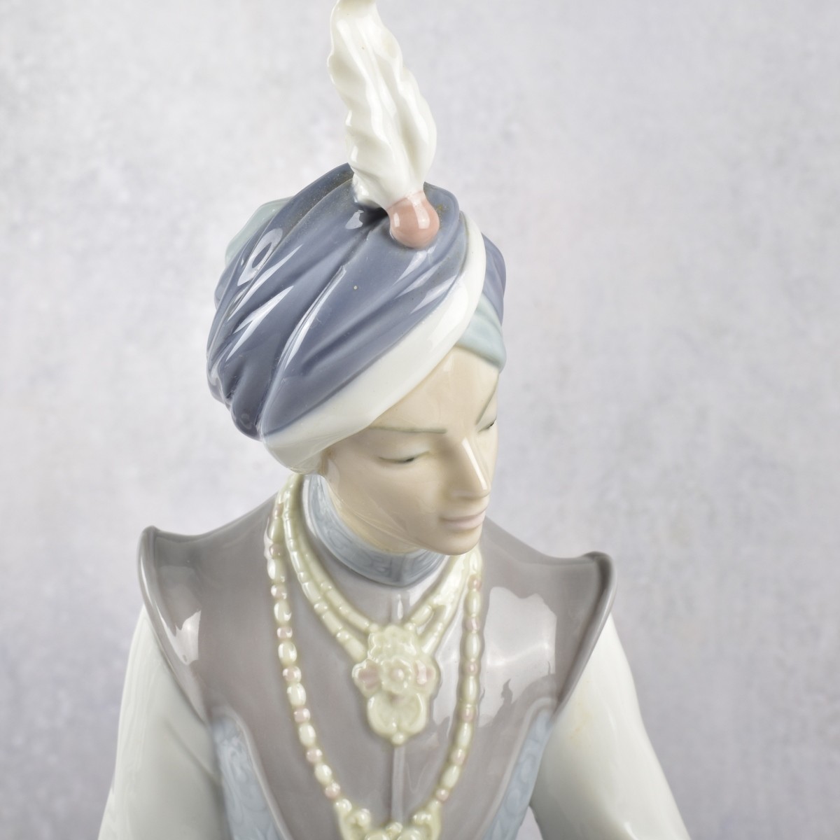 Lladro Spain Gloss Porcelain Sculpture
