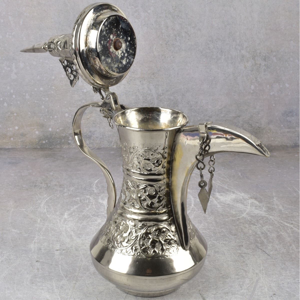 Omani Arab Silver Coffee Pot (Dallah)