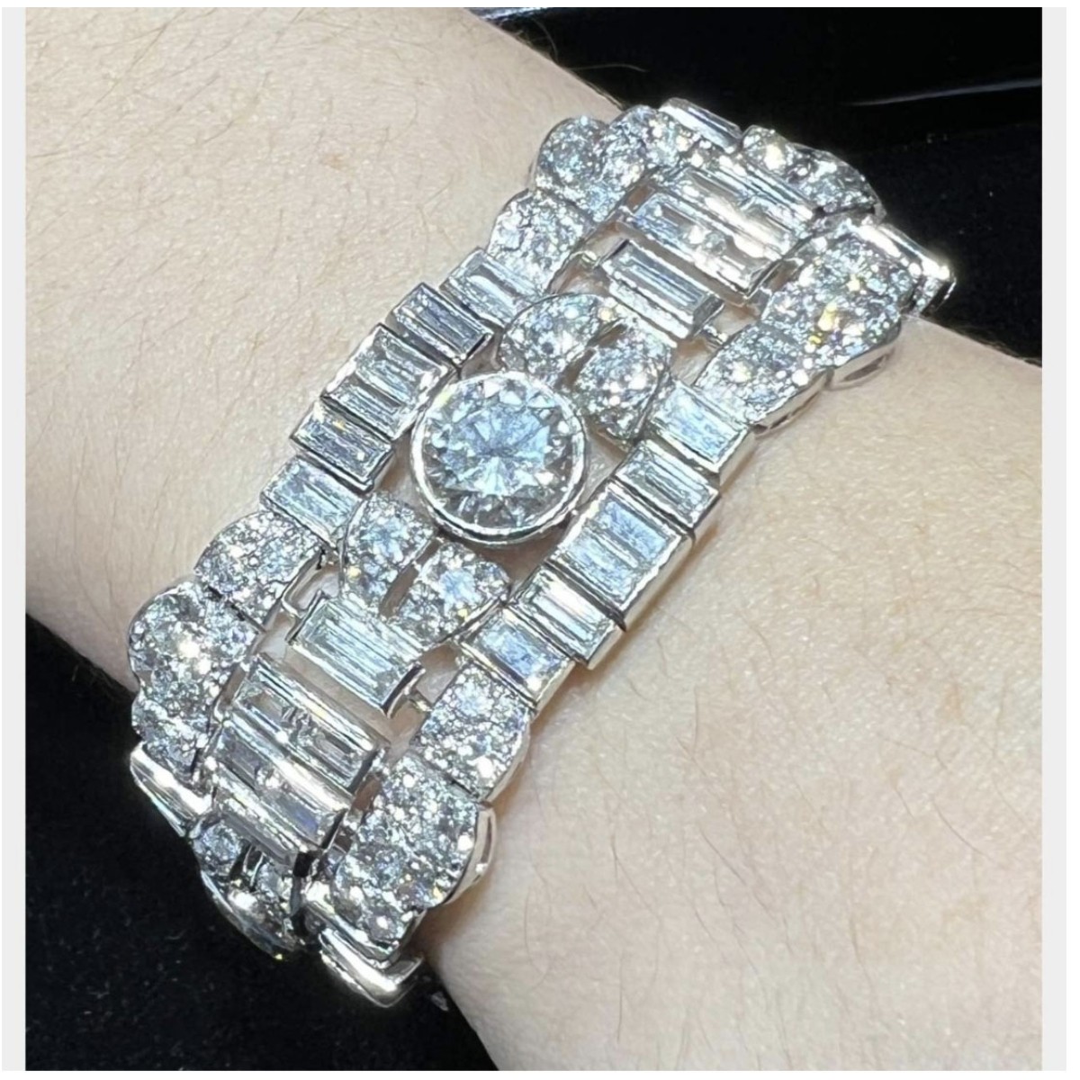 LaCloche Deco Diamond Bracelet