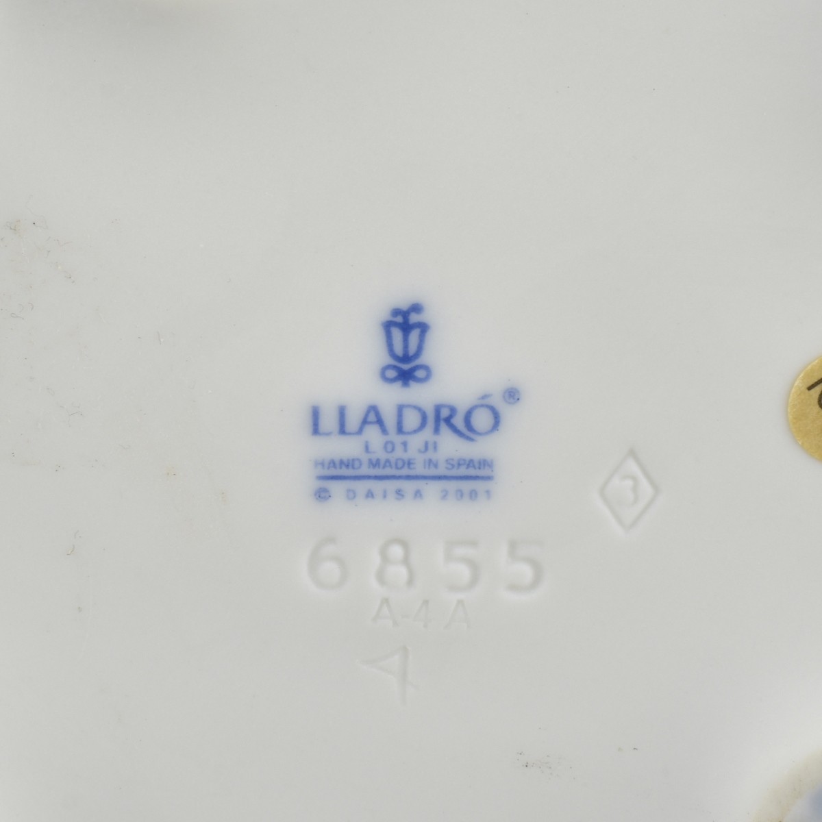 Lladro Gloss Porcelain Sculpture