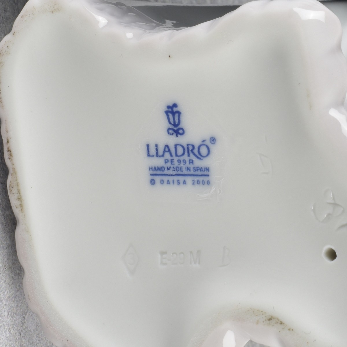 Lladro Spain "Someone To Look Up To"