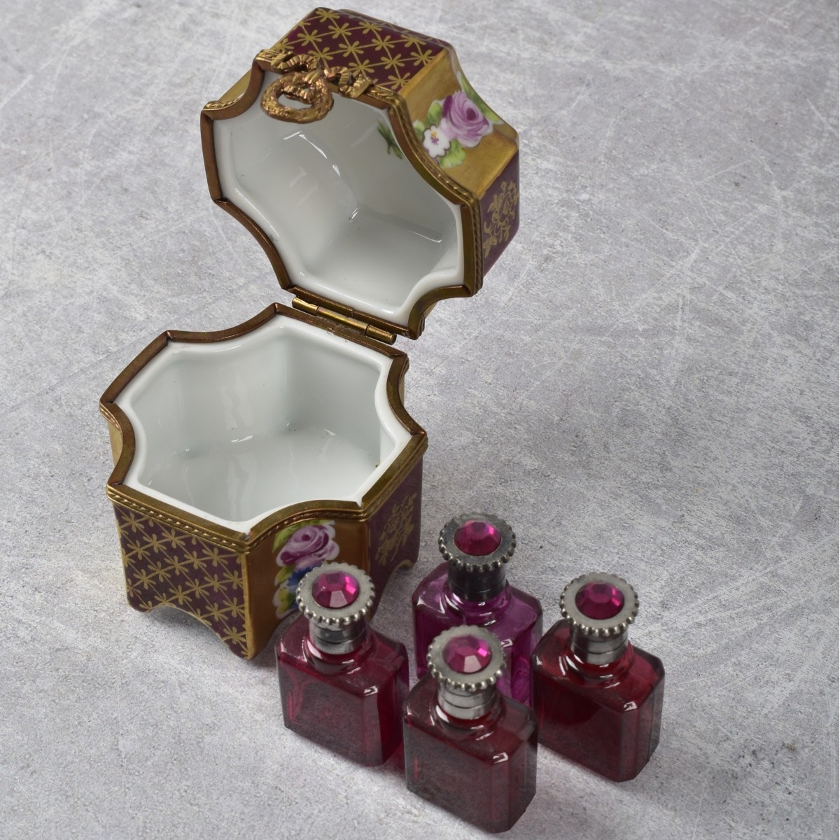 Assorted Limoges Porcelain Pill Boxes
