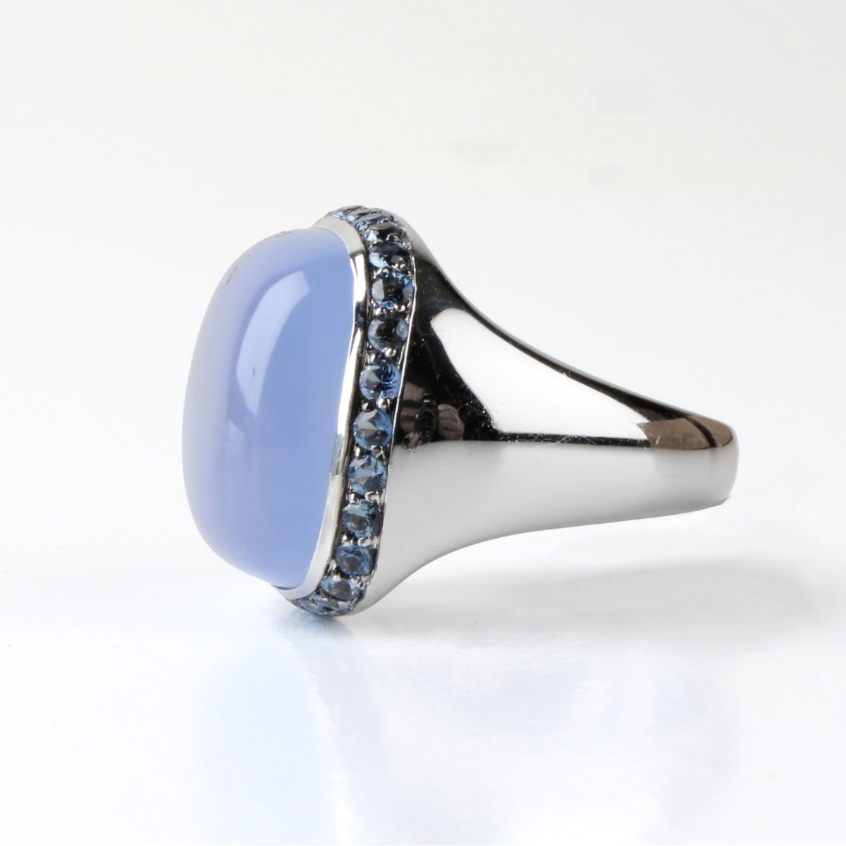Chalcedony, Sapphire and 18K Ring
