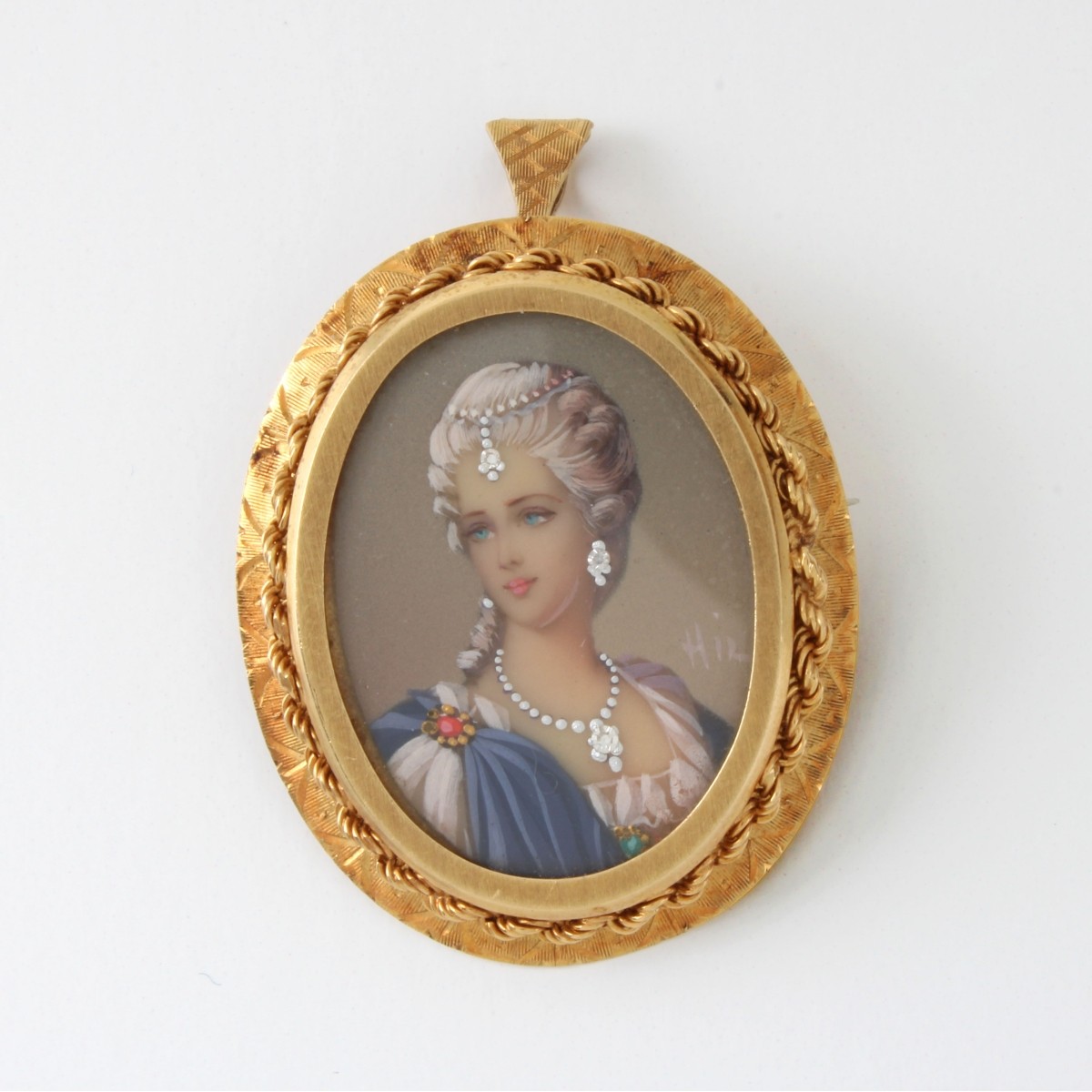 18K Portrait Miniature Pendant