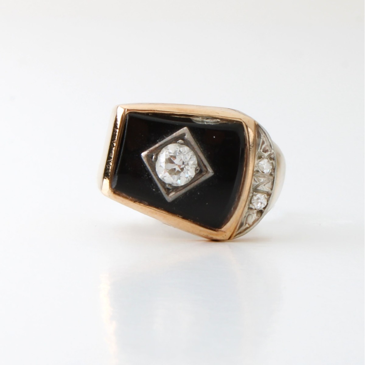 Diamond, Onyx and 10K Ring