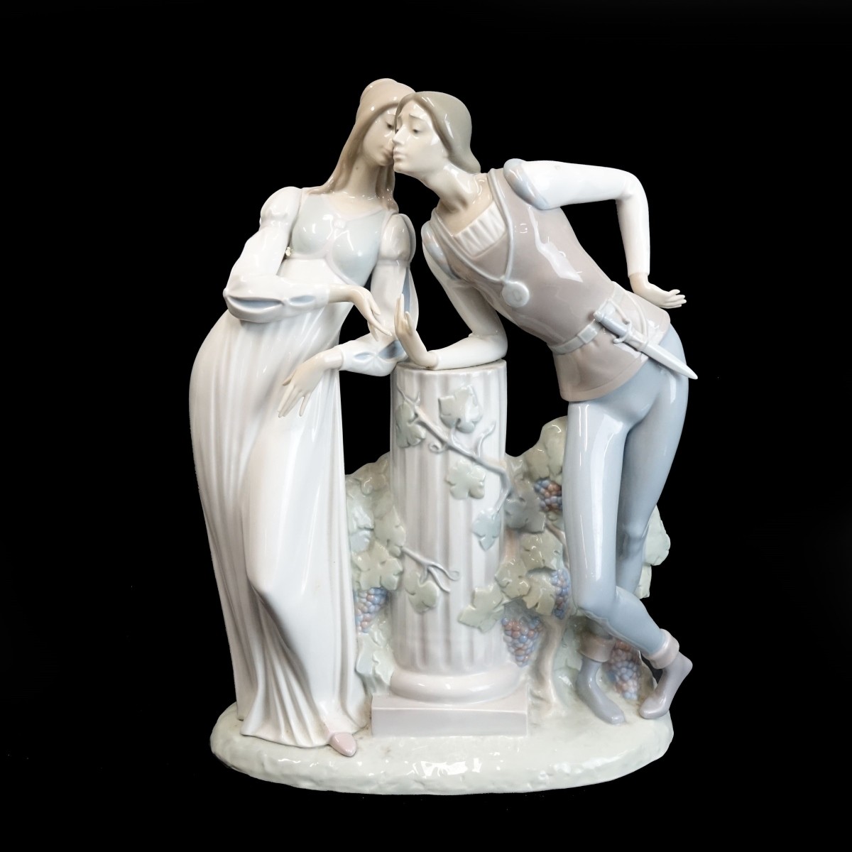 Lladro Figurine "Romeo and Juliet"