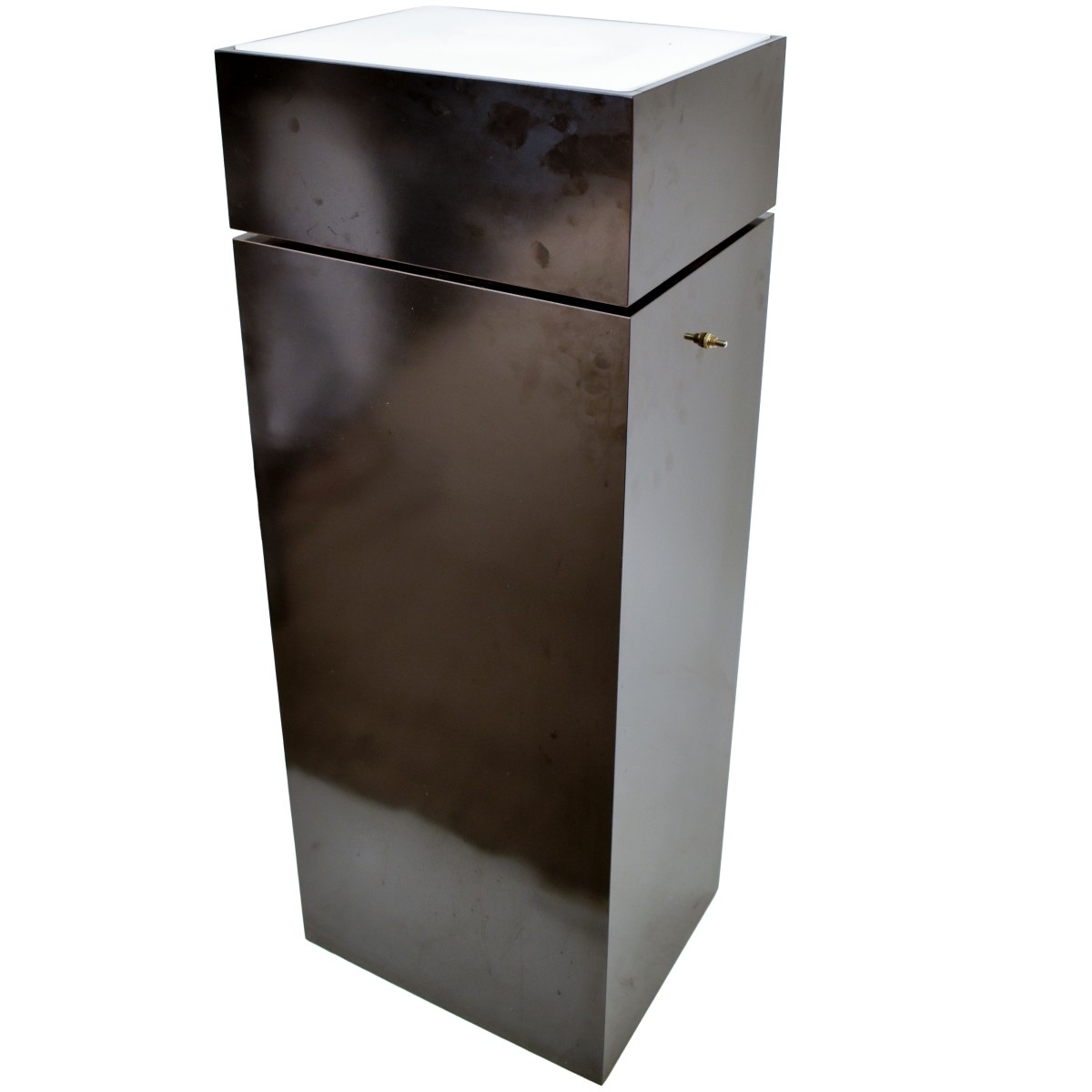 Swivel Formica Pedestal