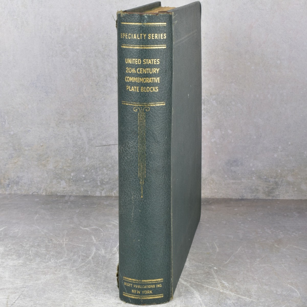 US Stamp Book Specialty Series Scott Publishing