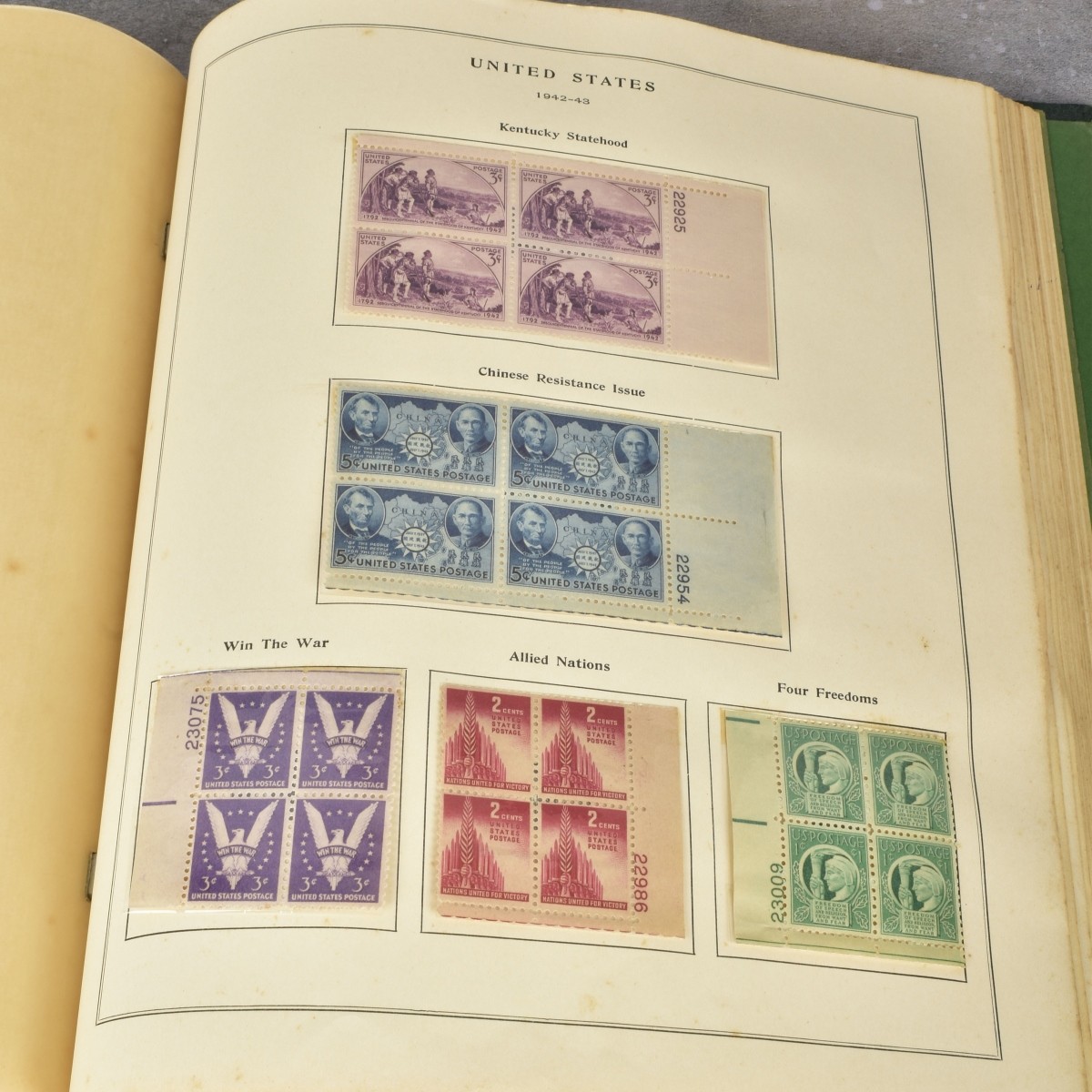 US Stamp Book Specialty Series Scott Publishing