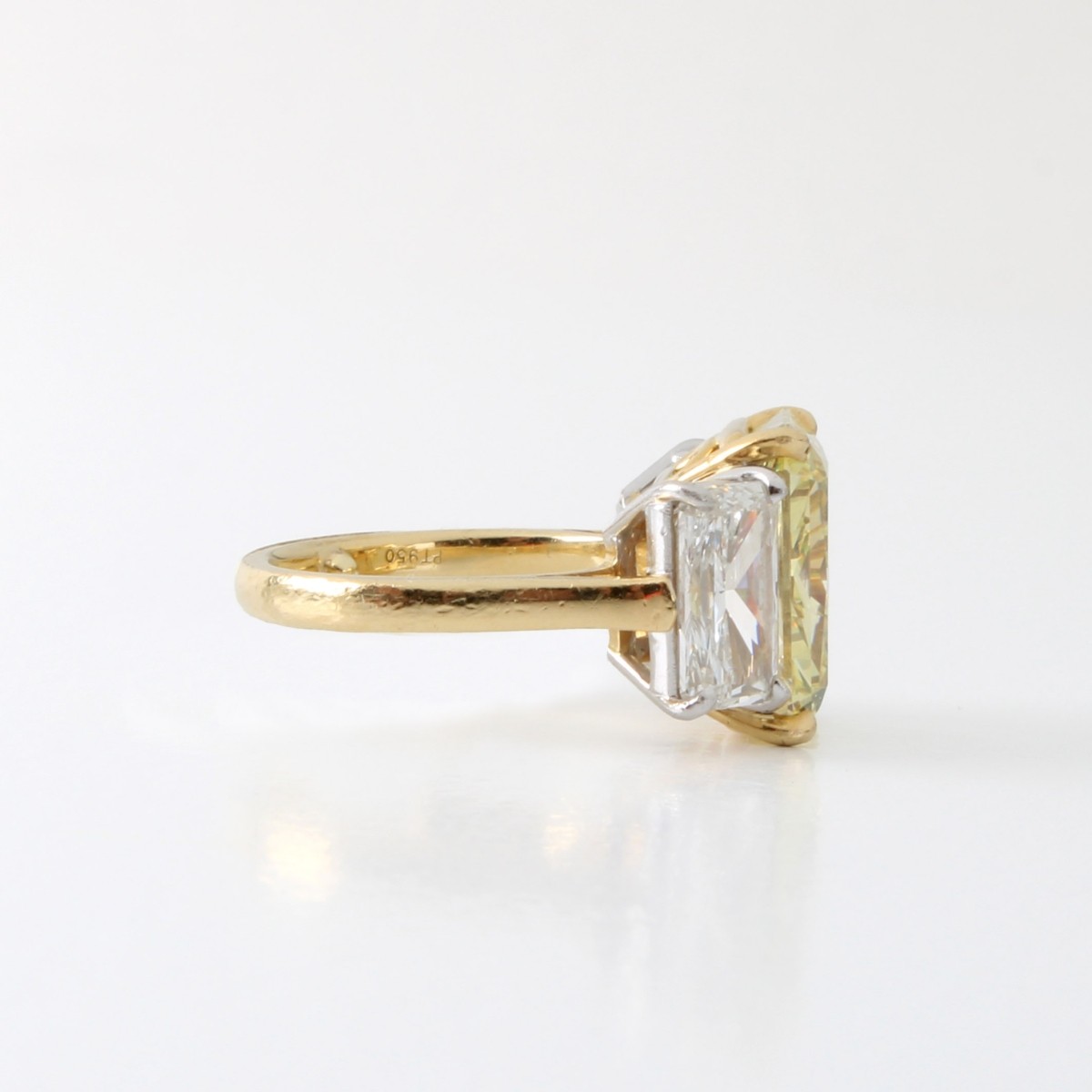 GIA Diamond Engagement Ring