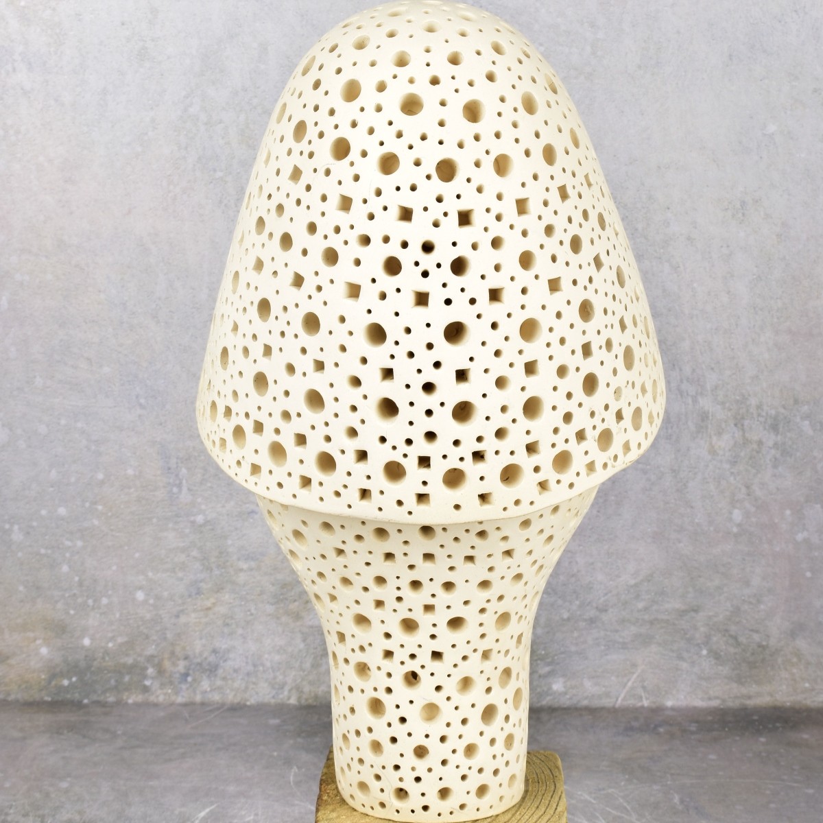 Alexander Ney, American-Russian (born 1939)