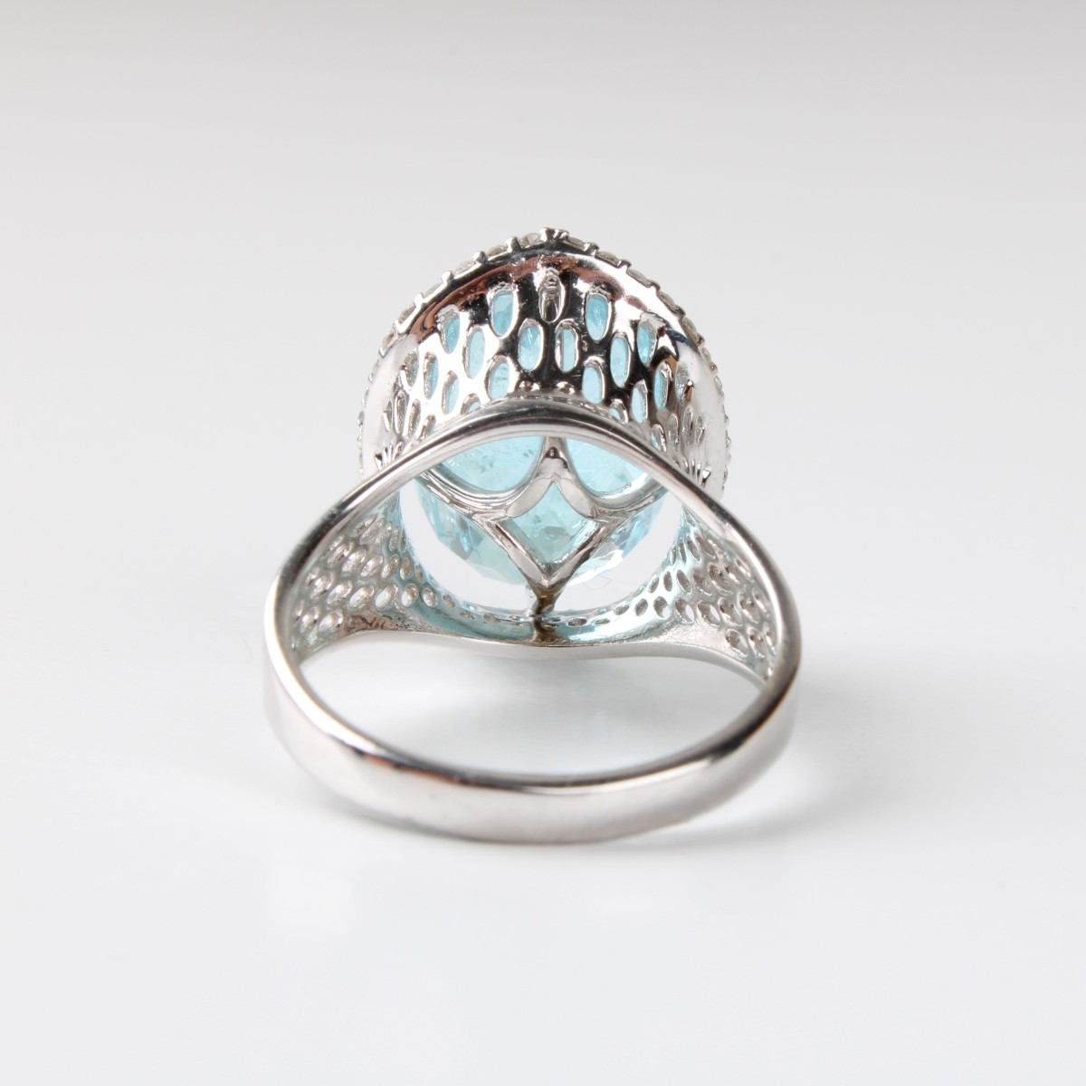 GFCO/AIGS Paraiba, Diamond and 18K Ring
