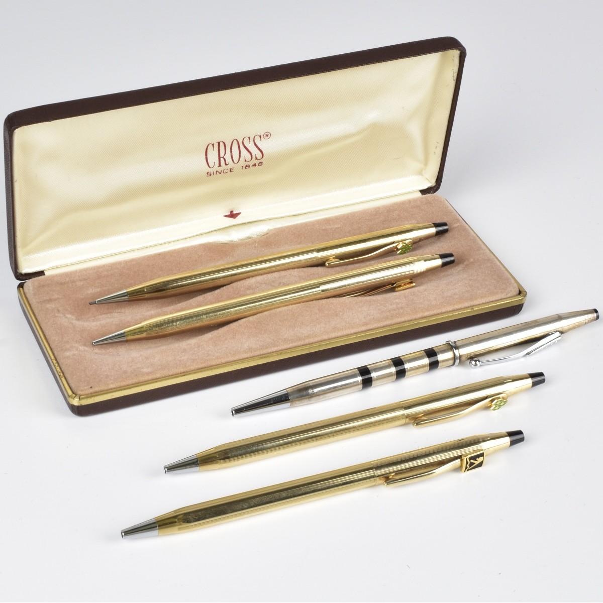 Cross Writing Instruments