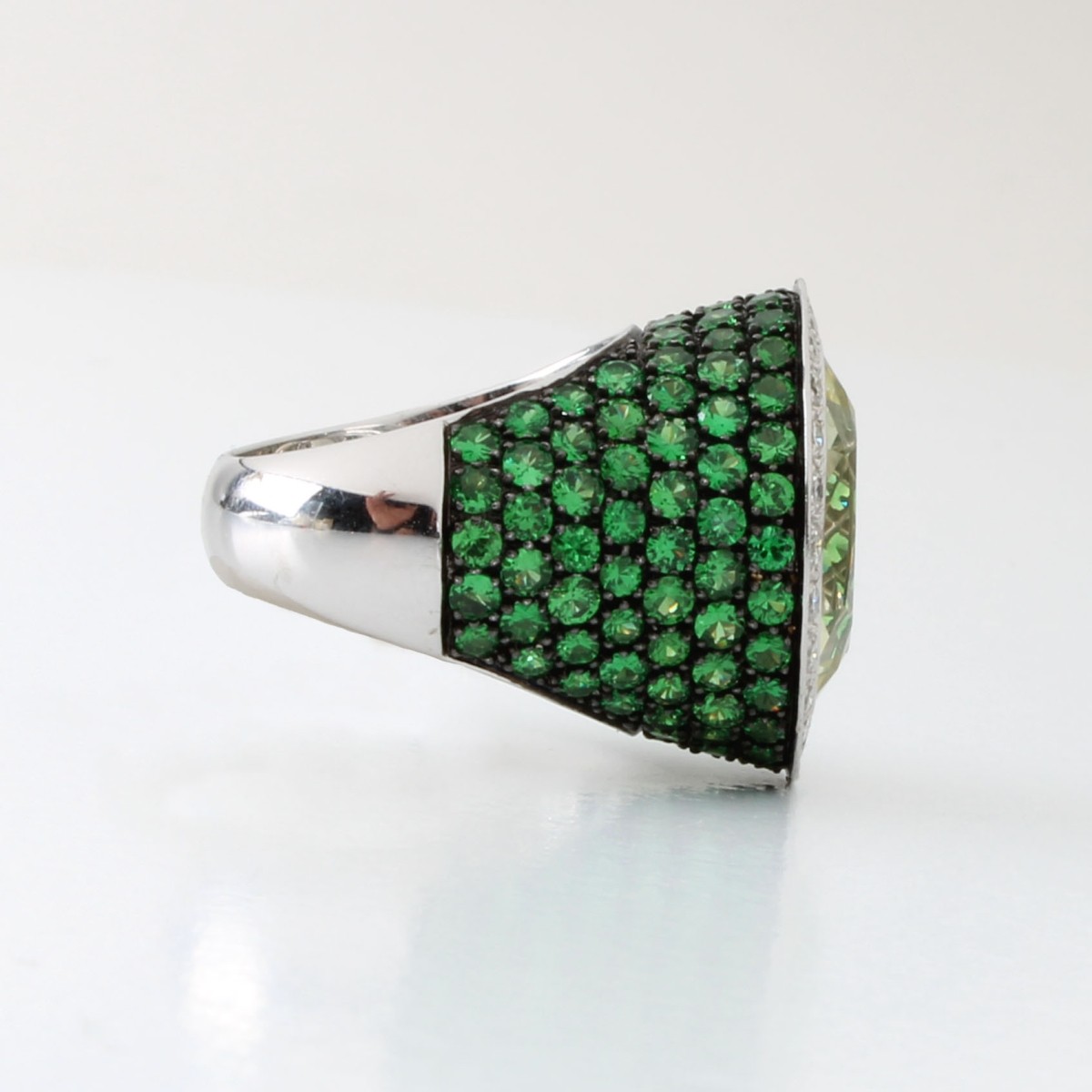 Quartz, Garnet and 18K Ring