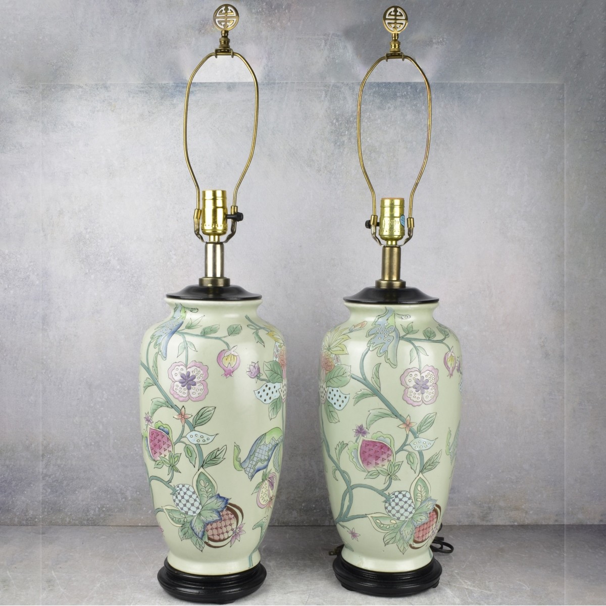 Chinoiserie Porcelain Lamps